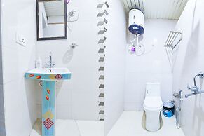 FabHotel Golden Oak Villa