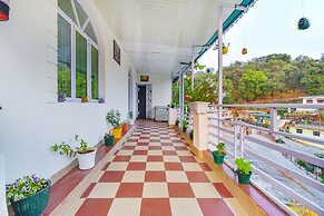 FabHotel Golden Oak Villa