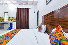 FabHotel Golden Oak Villa