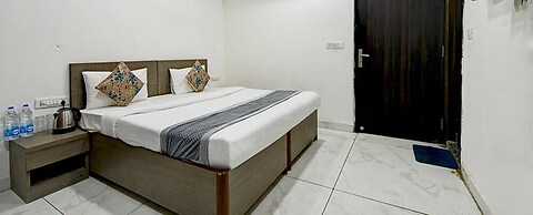 Fabexpress The Maharaja Grand