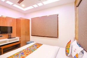 Fabhotel Prime Diamond Palace