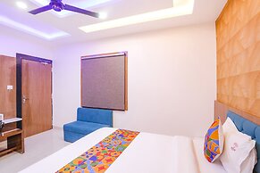 Fabhotel Prime Diamond Palace