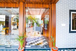 Fabhotel Prime Diamond Palace