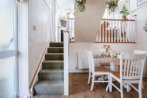 Bee Happy - 1 Bedroom Holiday Home - Saundersfoot