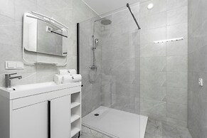 Sarbinove City Apartments