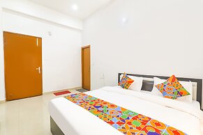 Fabhotel Trayamb