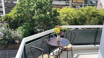 Four Seasons Apartment in Athens