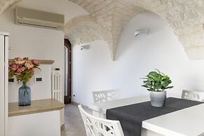Sant Oronzo View Apartment by Wonderful Italy