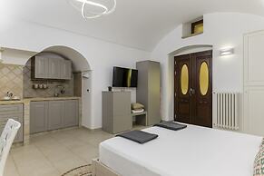 Sant Oronzo View Apartment by Wonderful Italy