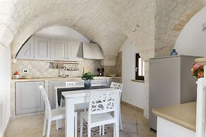 Sant Oronzo View Apartment by Wonderful Italy