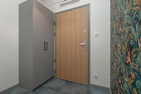 Studio With Balcony for 2 by Renters