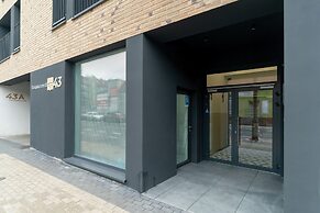 Studio With Balcony for 2 by Renters