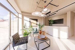 Doors Hotel