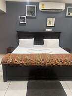 ULTIMATE HOTEL