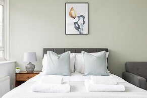 The Pimlico Collection