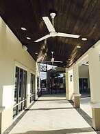 Beautiful House, Gourmet Grilll, Jacuzzi And Game Room !!! 6 Bedroom H