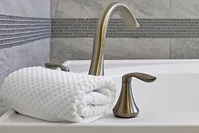 5 Bed In Champions Gate, Modern Decor, Kid Themed Rooms, Game Room, Ga