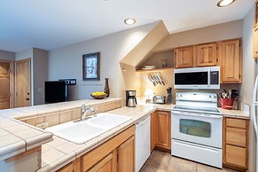 Cimarron Lodge 16 2 Bedroom Condo by RedAwning