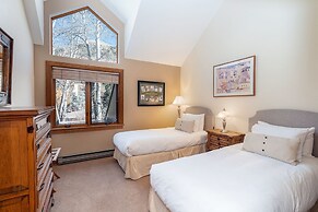 Cimarron Lodge 16 2 Bedroom Condo by RedAwning