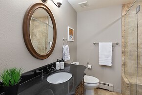 Northstar 6 3 Bedroom Condo by RedAwning