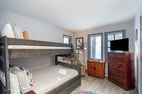 Etta Place 111 2 Bedroom Condo by RedAwning