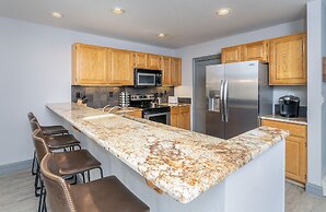 Etta Place 111 2 Bedroom Condo by RedAwning