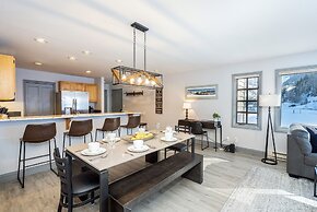 Etta Place 111 2 Bedroom Condo by RedAwning