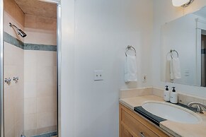 Ajax Loft 1 Bedroom Apts by RedAwning