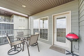 Branson Condo w/ Pool ~ 3 Mi to Silver Dollar City