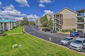 Inviting Condo w/ Pool Access, Near Branson Strip!