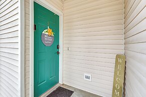 Inviting Condo w/ Pool Access, Near Branson Strip!