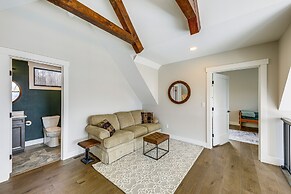 Mountain-view Home in Stoneham w/ Hot Yoga Studio!