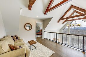 Mountain-view Home in Stoneham w/ Hot Yoga Studio!