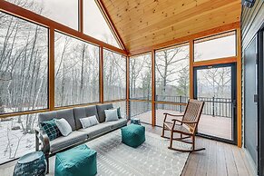 Mountain-view Home in Stoneham w/ Hot Yoga Studio!
