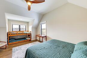 Mountain-view Home in Stoneham w/ Hot Yoga Studio!