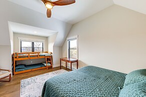 Mountain-view Home in Stoneham w/ Hot Yoga Studio!