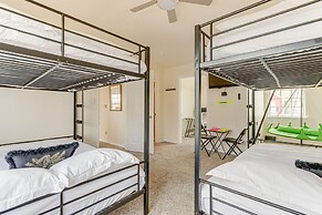 Game Room, Hot Tub & Grill: Afton Retreat!