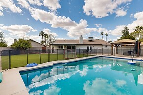 Phoenix Home w/ Private Pool, Fire Pit & Swing Set
