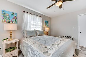 Pet-friendly Mableton Home w/ Grill & Fire Pit!