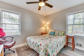 Pet-friendly Mableton Home w/ Grill & Fire Pit!