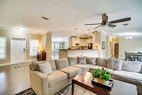 Pet-friendly Palm City Home w/ Yard & Grill!