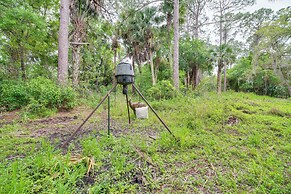 Pet-friendly Palm City Home w/ Yard & Grill!