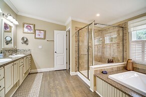 Pet-friendly Palm City Home w/ Yard & Grill!