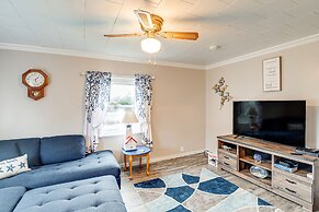 'blackberry Cottage' w/ Yard Near Westport & Beach