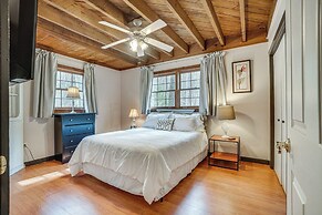 Charming Cabin w/ Fire Pit & Decks ~ 7 Mi to Helen