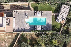Villa Aris