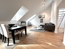 Elegant Apartment in the Heart of the City