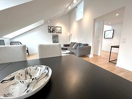 Elegant Apartment in the Heart of the City