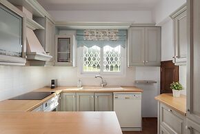 Nature Retreat Skiathos Villa