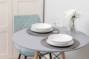 Cozy Studio Seredyńskiego by Renters